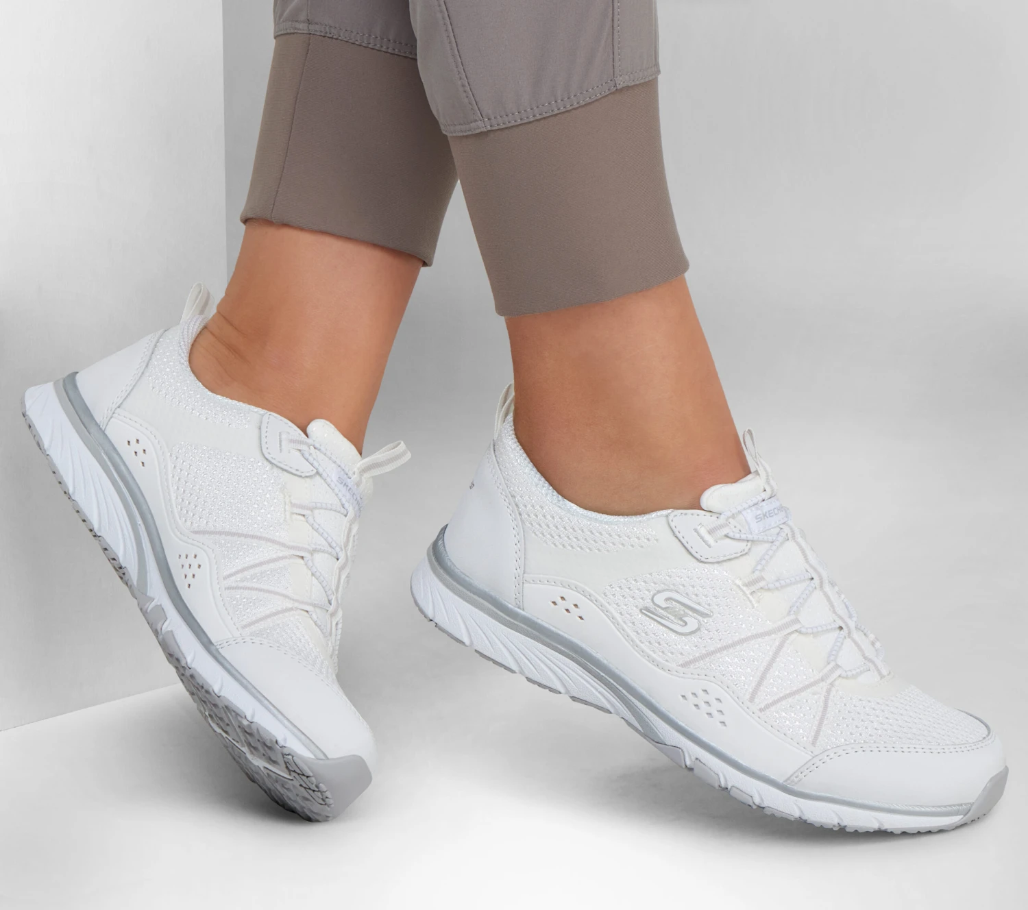 Skechers Gratis Sport 2 Skechers Gratis Sport - Image 2