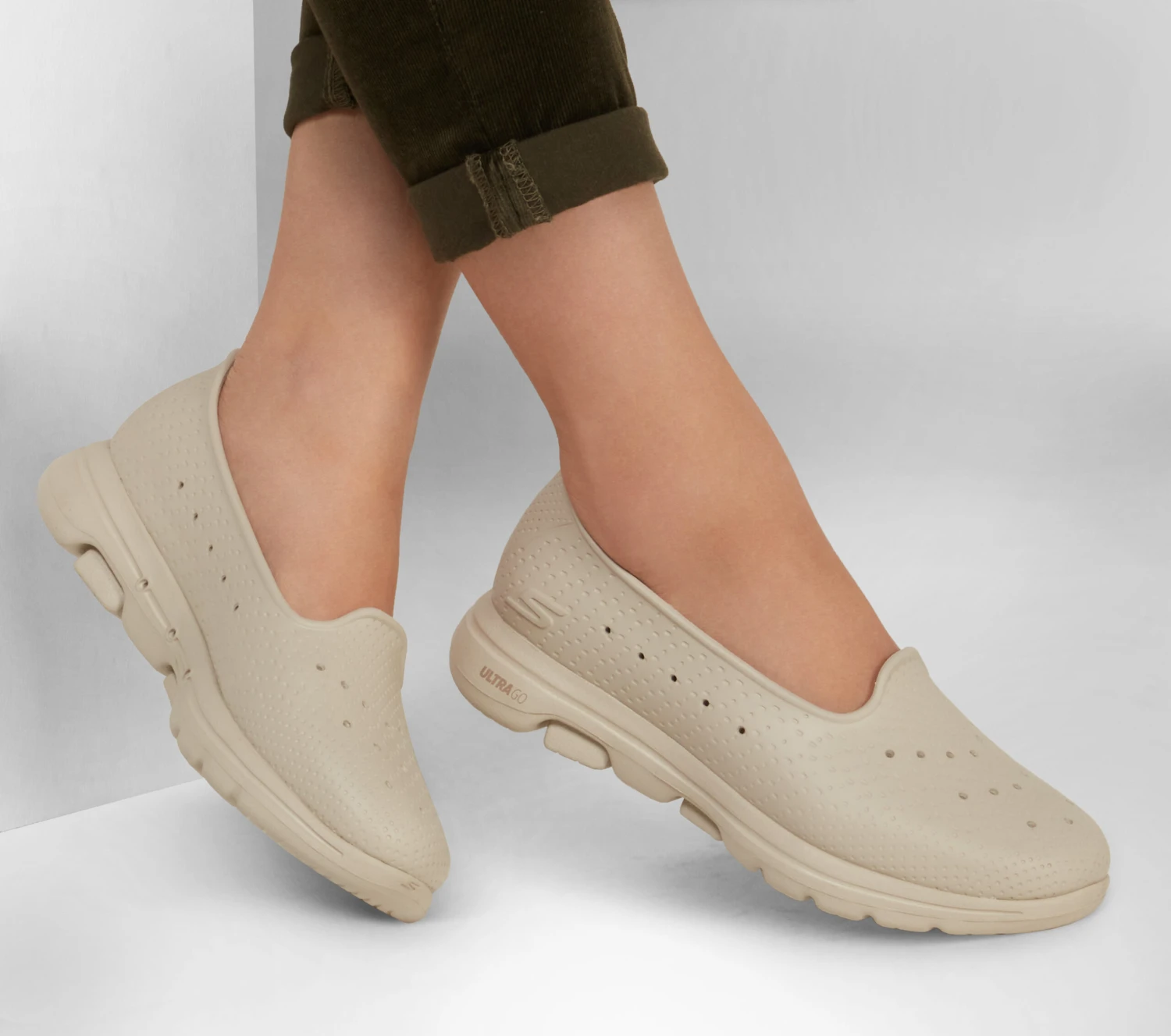 Foamies: Skechers GOwalk 5 - Mystified 2 Foamies: Skechers GOwalk 5 - Mystified - Image 2