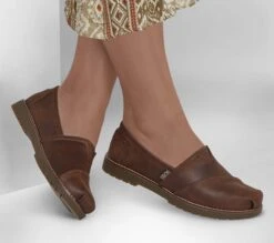 Skechers BOBS Chill Lugs - Urban Spell -Shoes Shop 113352 BRN B