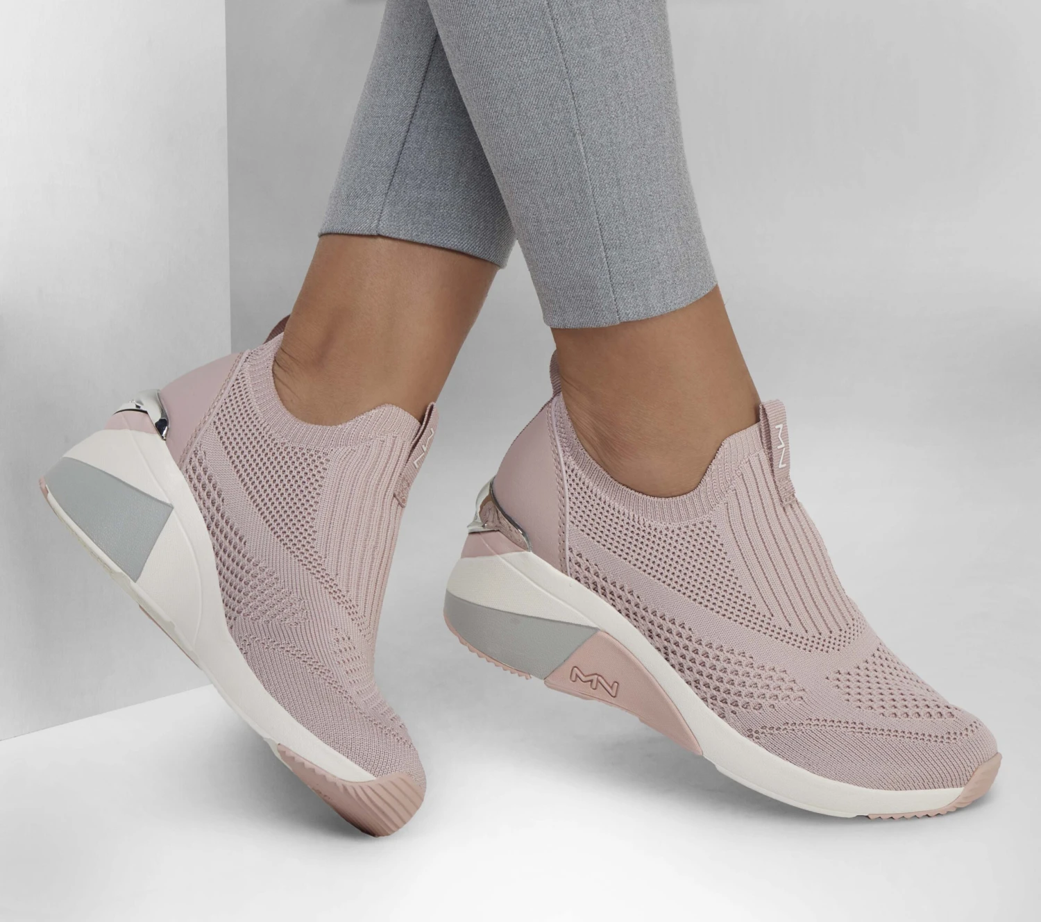 Skechers The Wedge - Etty 2 Skechers The Wedge - Etty - Image 2