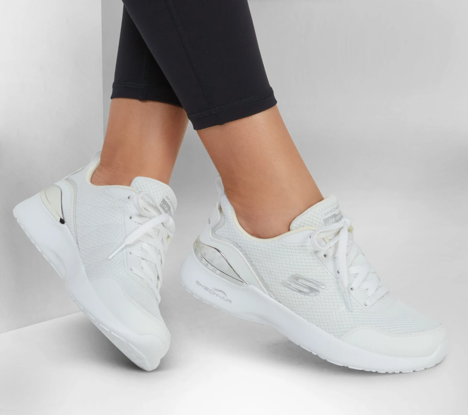 Skechers Skech-Air Dynamight - The Halcyon 2 Skechers Skech-Air Dynamight - The Halcyon - Image 2