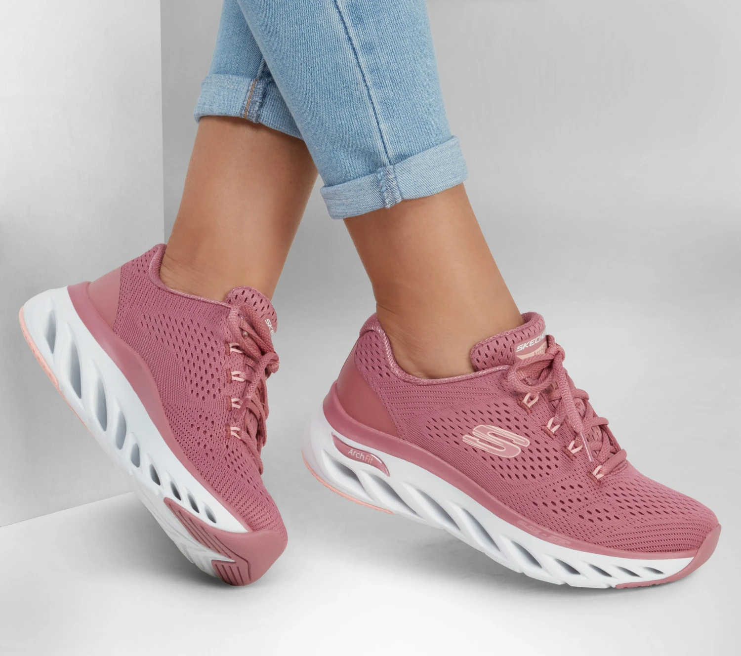 Skechers Arch Fit Glide-Step - Top Glory 2 Skechers Arch Fit Glide-Step - Top Glory - Image 2