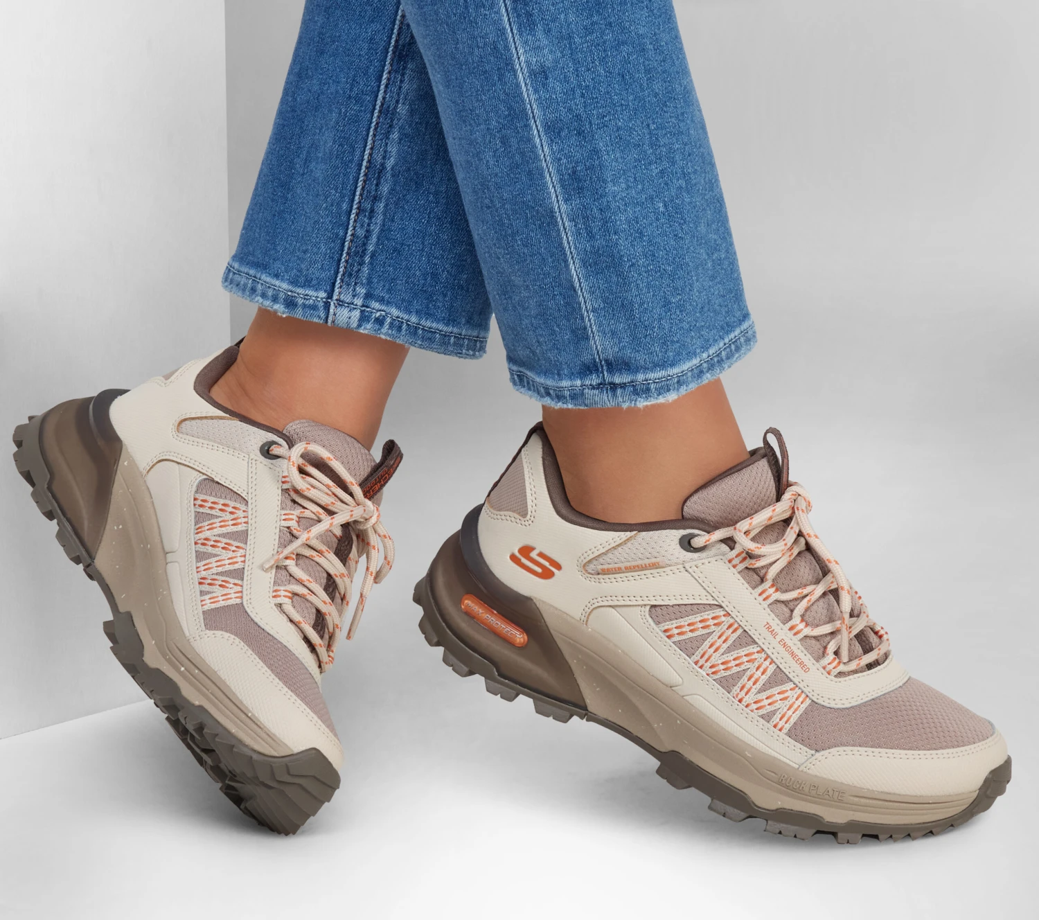 Skechers Max Protect Legacy 2 Skechers Max Protect Legacy - Image 2